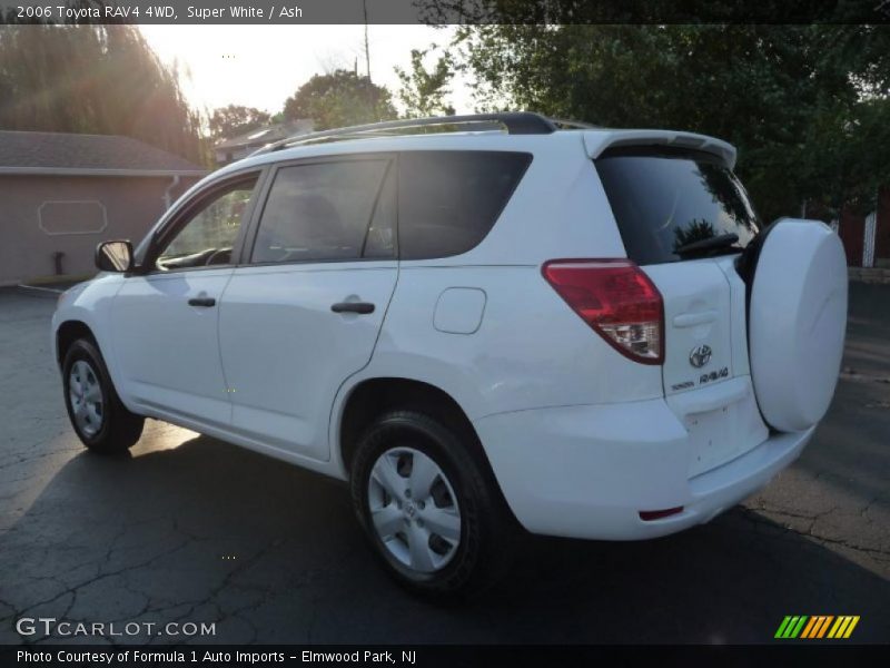 Super White / Ash 2006 Toyota RAV4 4WD