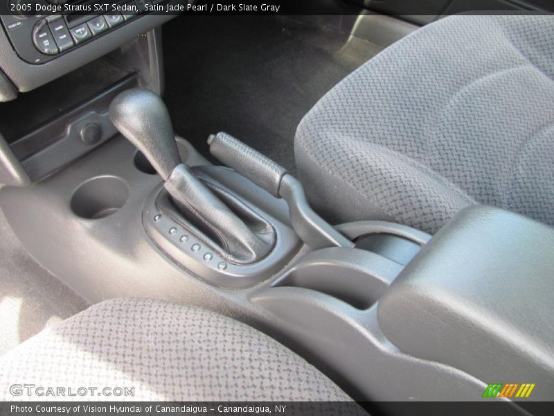 Satin Jade Pearl / Dark Slate Gray 2005 Dodge Stratus SXT Sedan