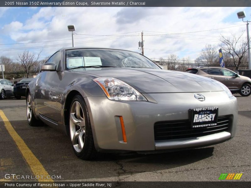 Silverstone Metallic / Charcoal 2005 Nissan 350Z Anniversary Edition Coupe