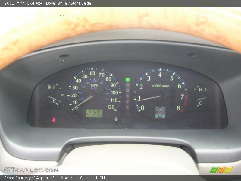 Dover White / Stone Beige 2001 Infiniti QX4 4x4