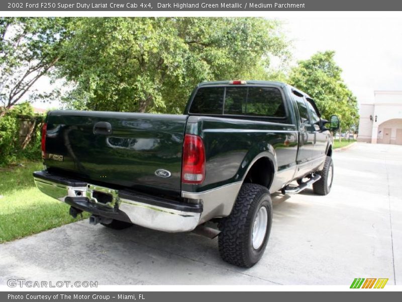 Dark Highland Green Metallic / Medium Parchment 2002 Ford F250 Super Duty Lariat Crew Cab 4x4