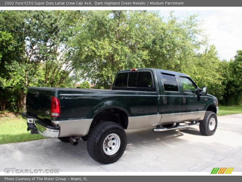 Dark Highland Green Metallic / Medium Parchment 2002 Ford F250 Super Duty Lariat Crew Cab 4x4