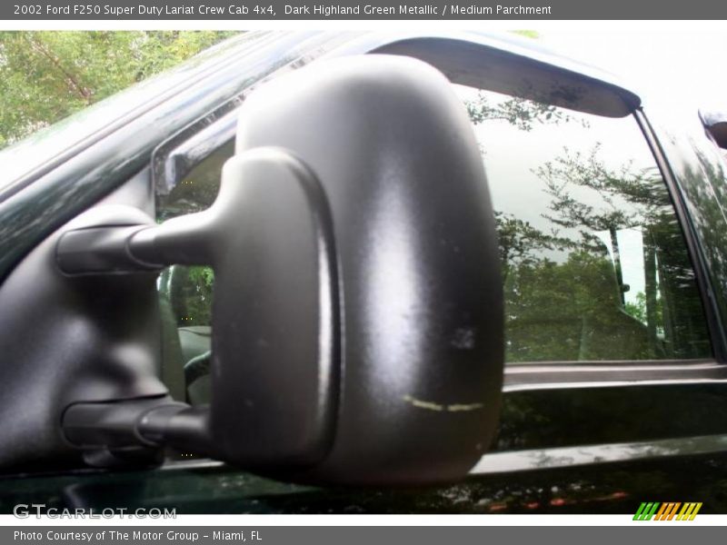 Dark Highland Green Metallic / Medium Parchment 2002 Ford F250 Super Duty Lariat Crew Cab 4x4