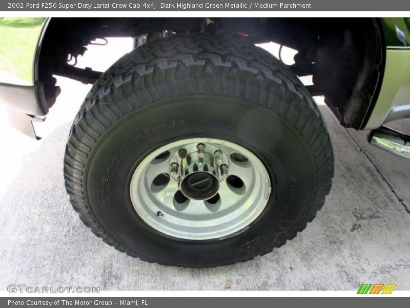 Dark Highland Green Metallic / Medium Parchment 2002 Ford F250 Super Duty Lariat Crew Cab 4x4