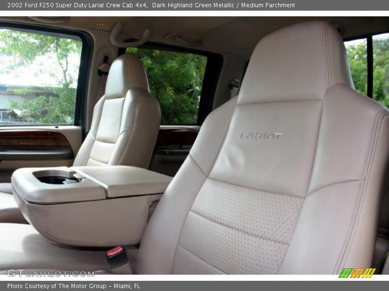 Dark Highland Green Metallic / Medium Parchment 2002 Ford F250 Super Duty Lariat Crew Cab 4x4