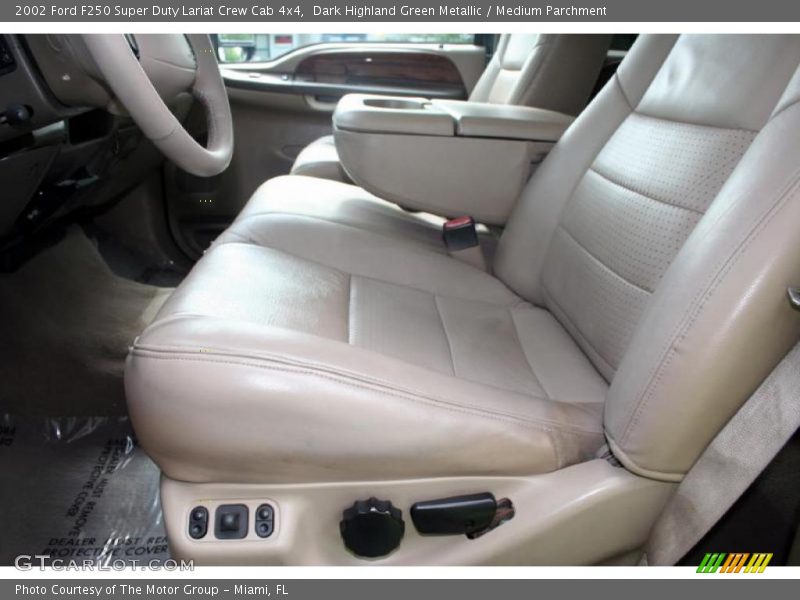 Dark Highland Green Metallic / Medium Parchment 2002 Ford F250 Super Duty Lariat Crew Cab 4x4