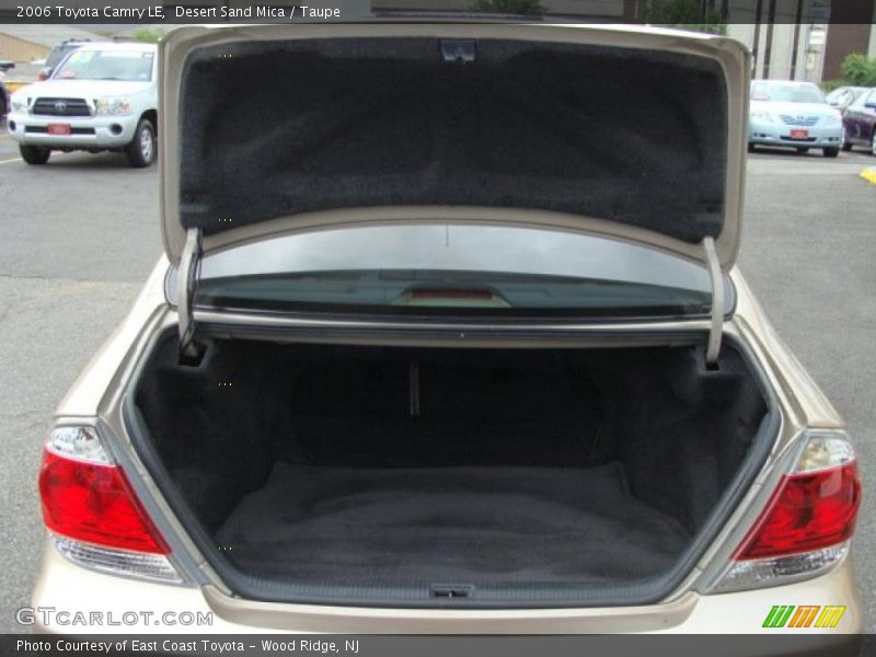 Desert Sand Mica / Taupe 2006 Toyota Camry LE
