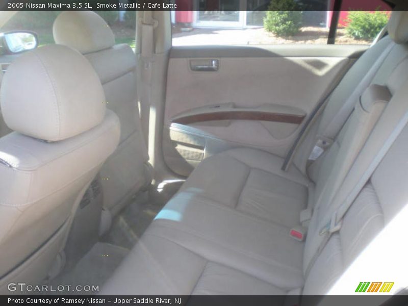 Smoke Metallic / Cafe Latte 2005 Nissan Maxima 3.5 SL