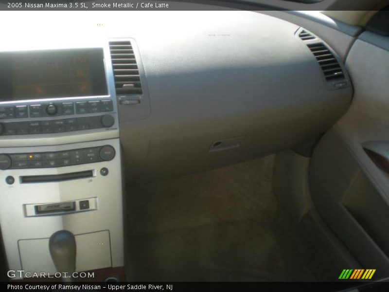 Smoke Metallic / Cafe Latte 2005 Nissan Maxima 3.5 SL