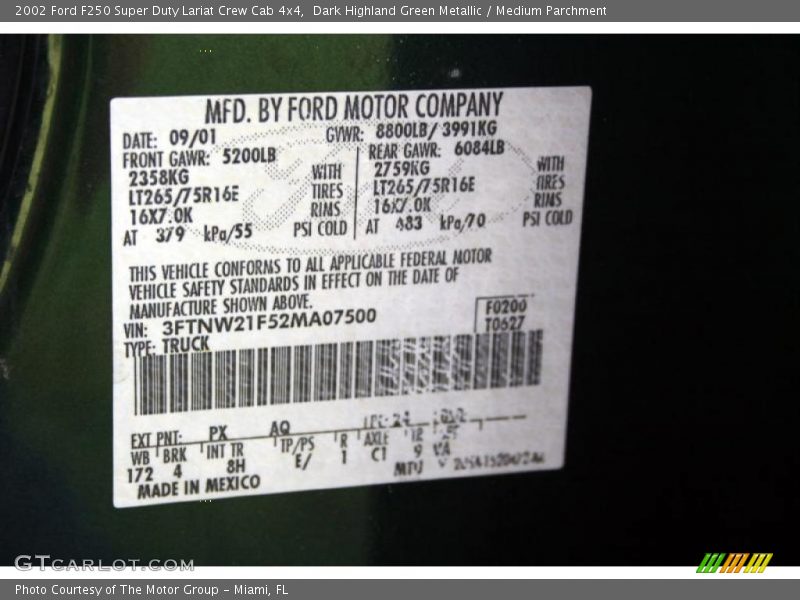 Dark Highland Green Metallic / Medium Parchment 2002 Ford F250 Super Duty Lariat Crew Cab 4x4