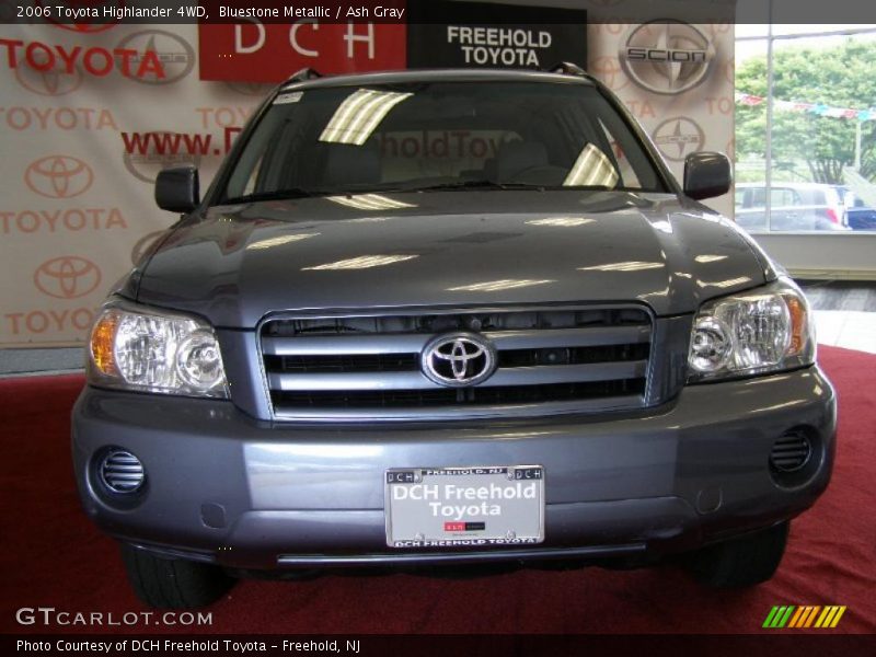 Bluestone Metallic / Ash Gray 2006 Toyota Highlander 4WD