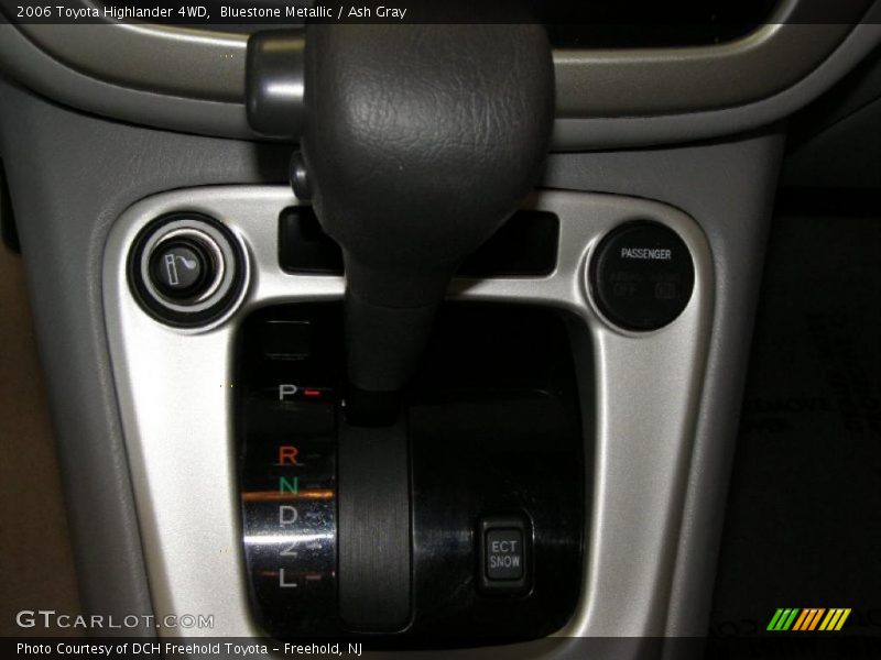 Bluestone Metallic / Ash Gray 2006 Toyota Highlander 4WD