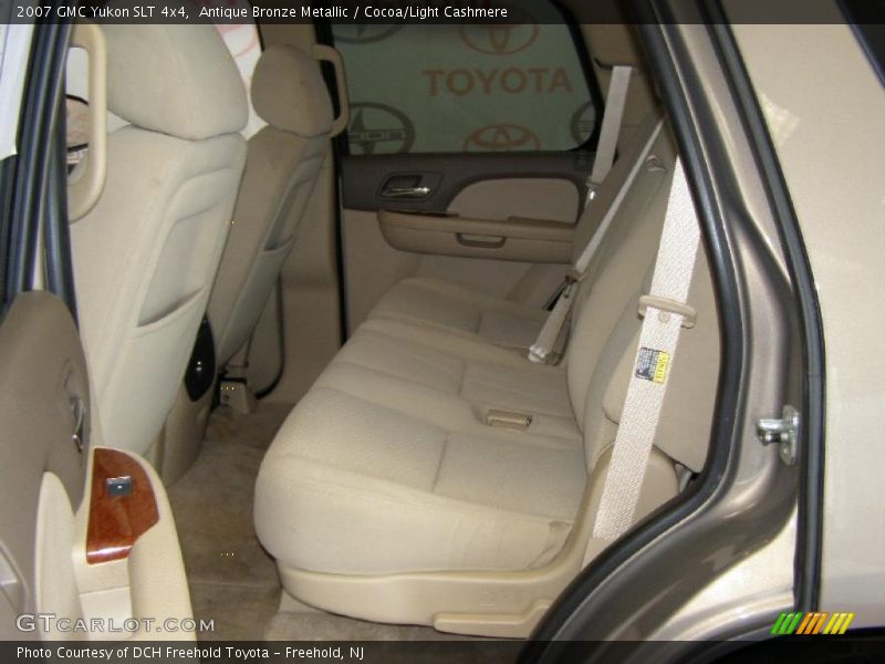 Antique Bronze Metallic / Cocoa/Light Cashmere 2007 GMC Yukon SLT 4x4