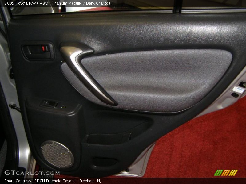 Titanium Metallic / Dark Charcoal 2005 Toyota RAV4 4WD