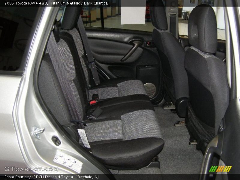 Titanium Metallic / Dark Charcoal 2005 Toyota RAV4 4WD