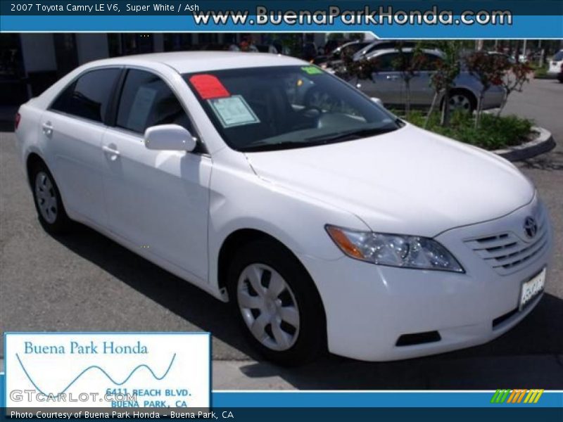 Super White / Ash 2007 Toyota Camry LE V6