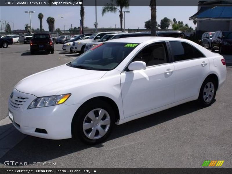 Super White / Ash 2007 Toyota Camry LE V6