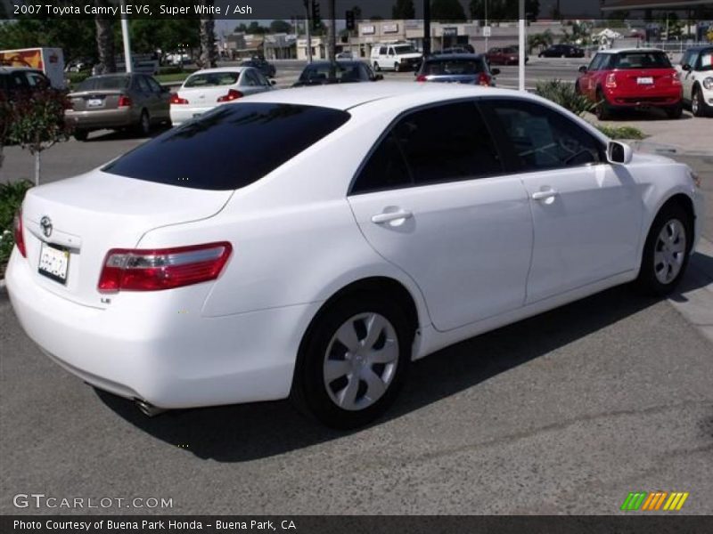 Super White / Ash 2007 Toyota Camry LE V6