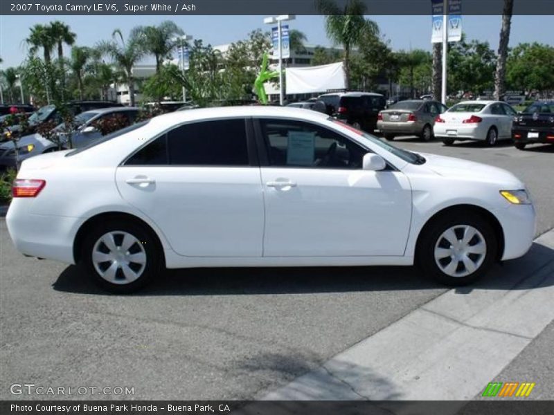 Super White / Ash 2007 Toyota Camry LE V6