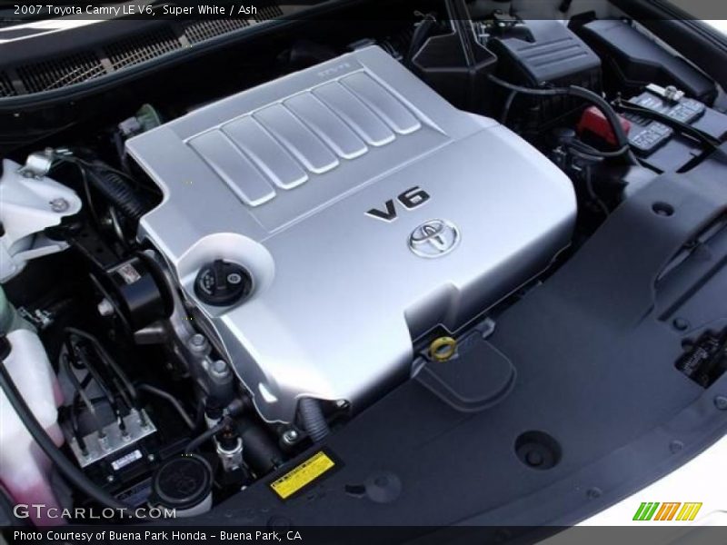 Super White / Ash 2007 Toyota Camry LE V6