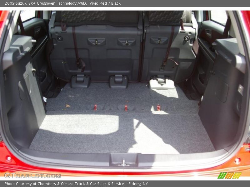 Vivid Red / Black 2009 Suzuki SX4 Crossover Technology AWD