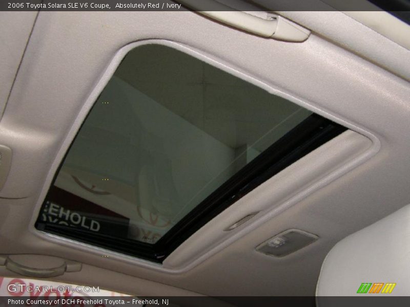 Absolutely Red / Ivory 2006 Toyota Solara SLE V6 Coupe