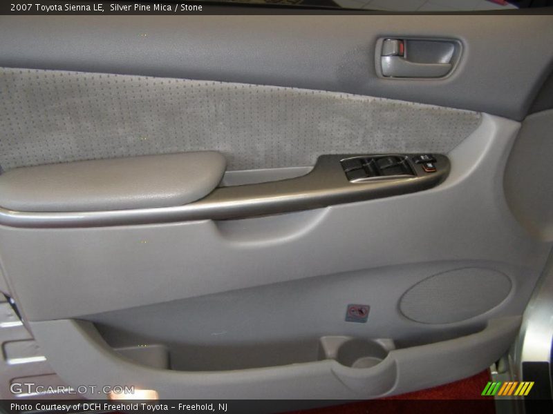 Silver Pine Mica / Stone 2007 Toyota Sienna LE