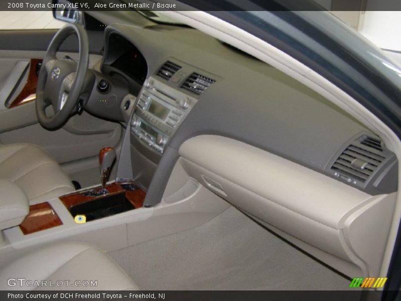 Aloe Green Metallic / Bisque 2008 Toyota Camry XLE V6