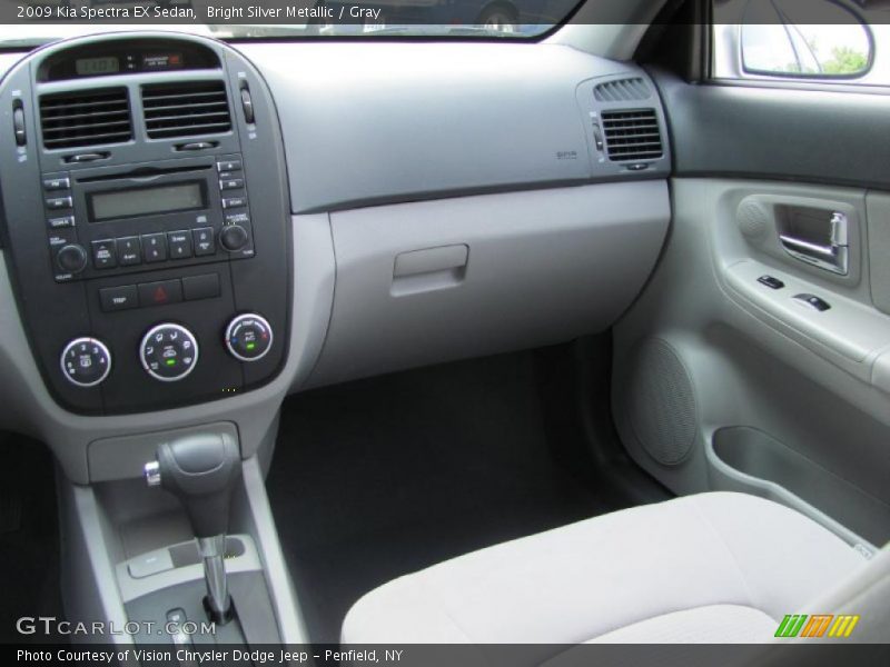 Bright Silver Metallic / Gray 2009 Kia Spectra EX Sedan