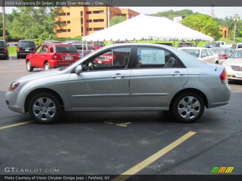 Bright Silver Metallic / Gray 2009 Kia Spectra EX Sedan