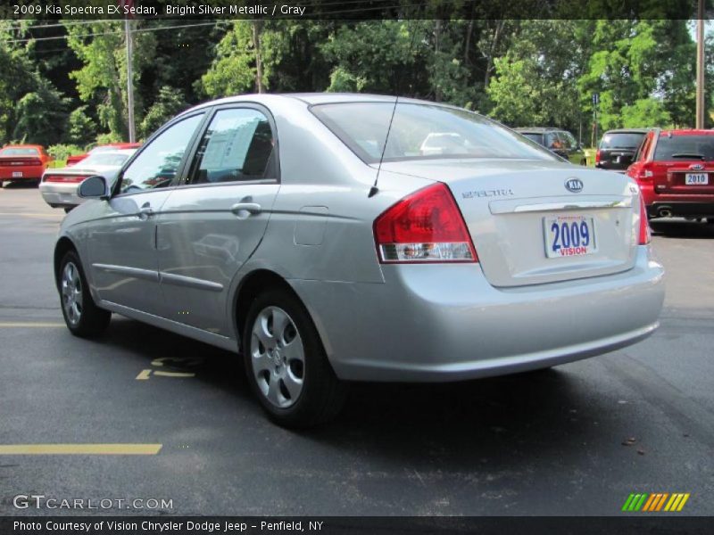 Bright Silver Metallic / Gray 2009 Kia Spectra EX Sedan