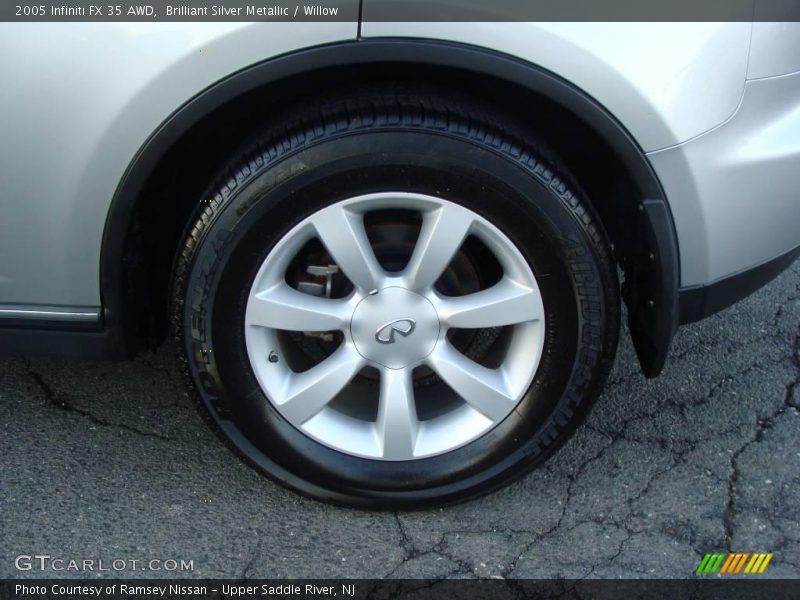 Brilliant Silver Metallic / Willow 2005 Infiniti FX 35 AWD