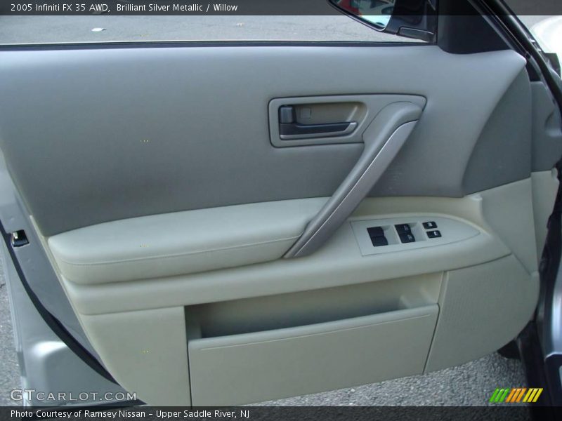 Brilliant Silver Metallic / Willow 2005 Infiniti FX 35 AWD