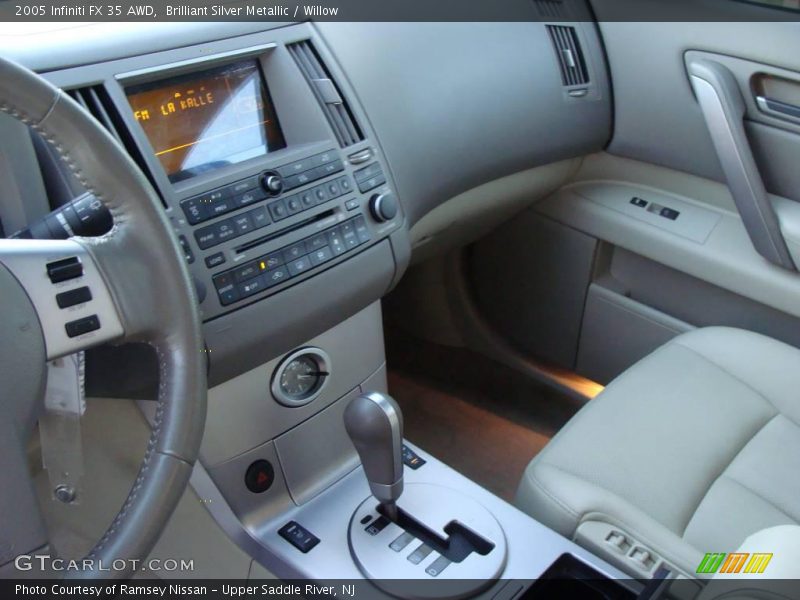 Brilliant Silver Metallic / Willow 2005 Infiniti FX 35 AWD