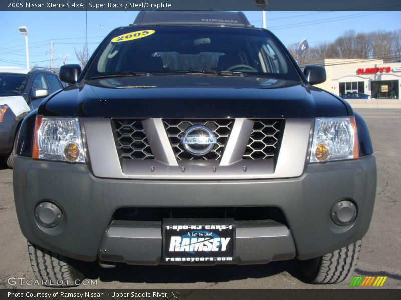Super Black / Steel/Graphite 2005 Nissan Xterra S 4x4