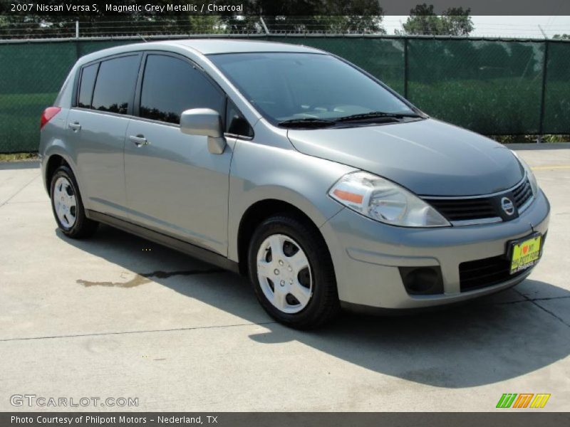 Magnetic Grey Metallic / Charcoal 2007 Nissan Versa S