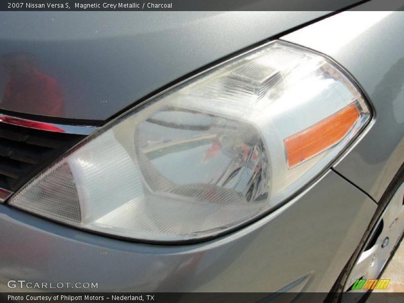 Magnetic Grey Metallic / Charcoal 2007 Nissan Versa S
