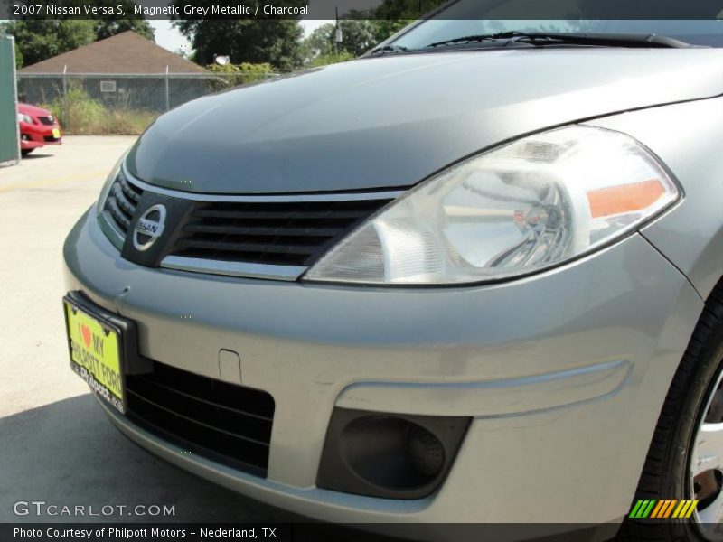 Magnetic Grey Metallic / Charcoal 2007 Nissan Versa S