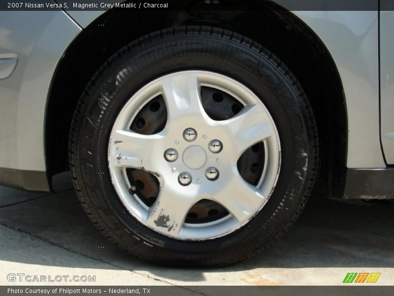 Magnetic Grey Metallic / Charcoal 2007 Nissan Versa S