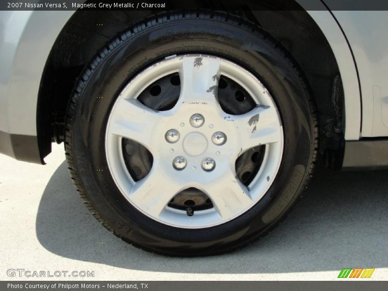 Magnetic Grey Metallic / Charcoal 2007 Nissan Versa S