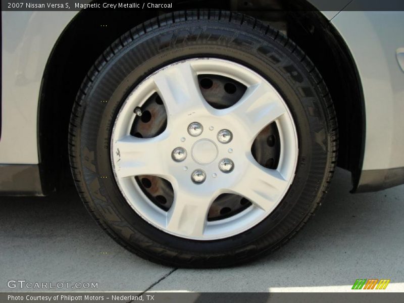 Magnetic Grey Metallic / Charcoal 2007 Nissan Versa S