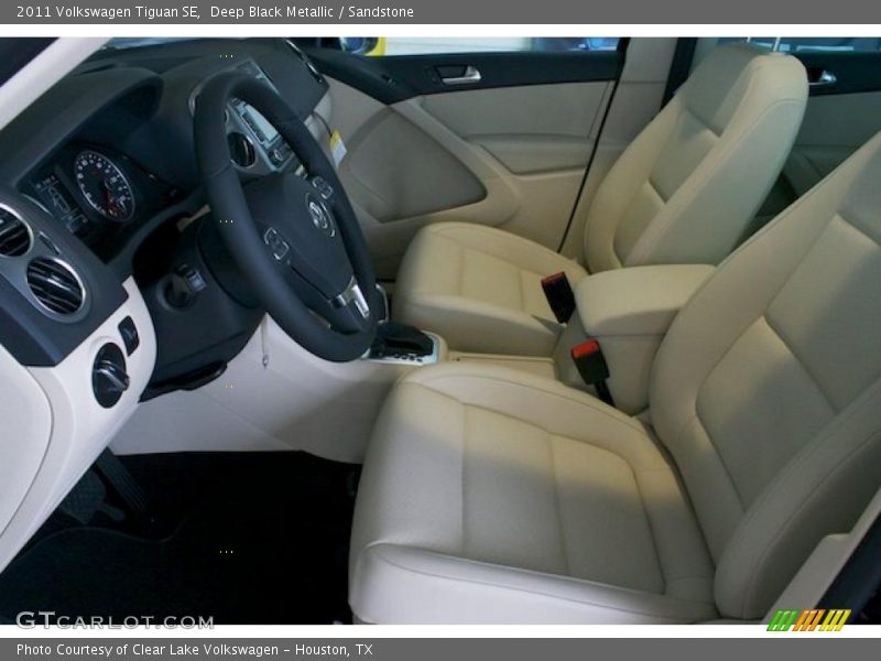 Deep Black Metallic / Sandstone 2011 Volkswagen Tiguan SE