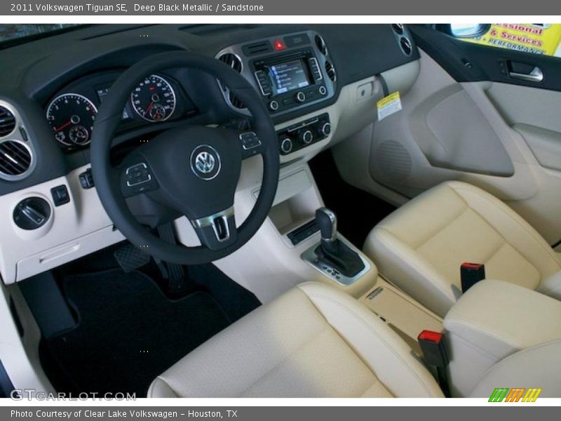 Deep Black Metallic / Sandstone 2011 Volkswagen Tiguan SE