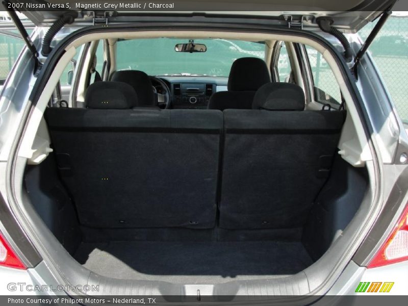 Magnetic Grey Metallic / Charcoal 2007 Nissan Versa S