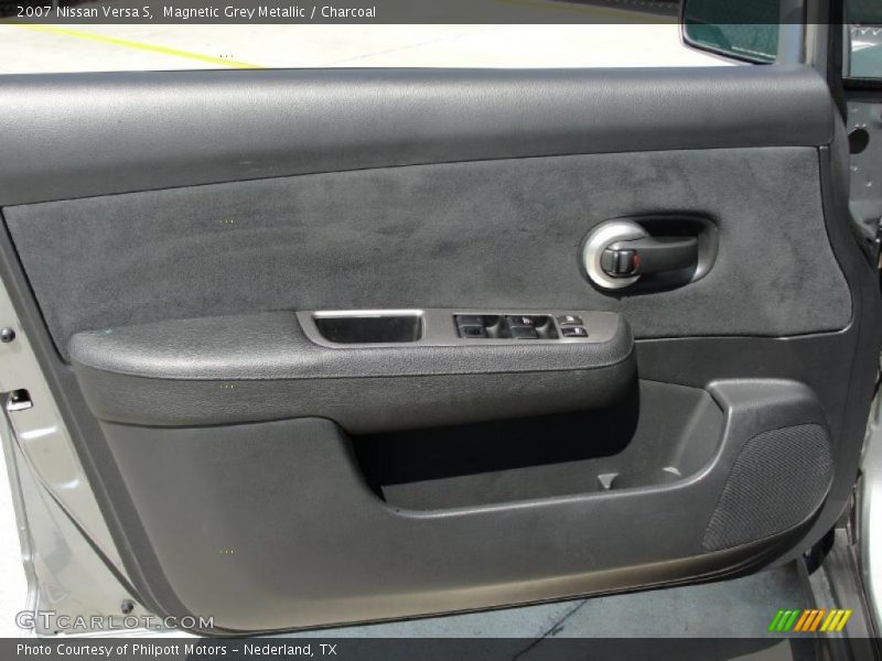 Magnetic Grey Metallic / Charcoal 2007 Nissan Versa S