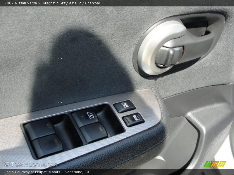 Magnetic Grey Metallic / Charcoal 2007 Nissan Versa S