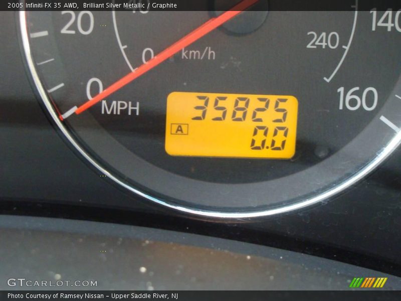 Brilliant Silver Metallic / Graphite 2005 Infiniti FX 35 AWD