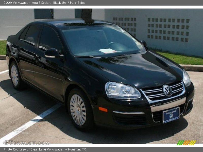 Black Uni / Pure Beige 2009 Volkswagen Jetta S Sedan
