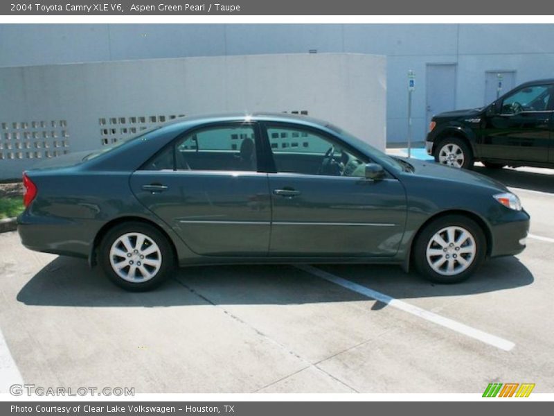Aspen Green Pearl / Taupe 2004 Toyota Camry XLE V6