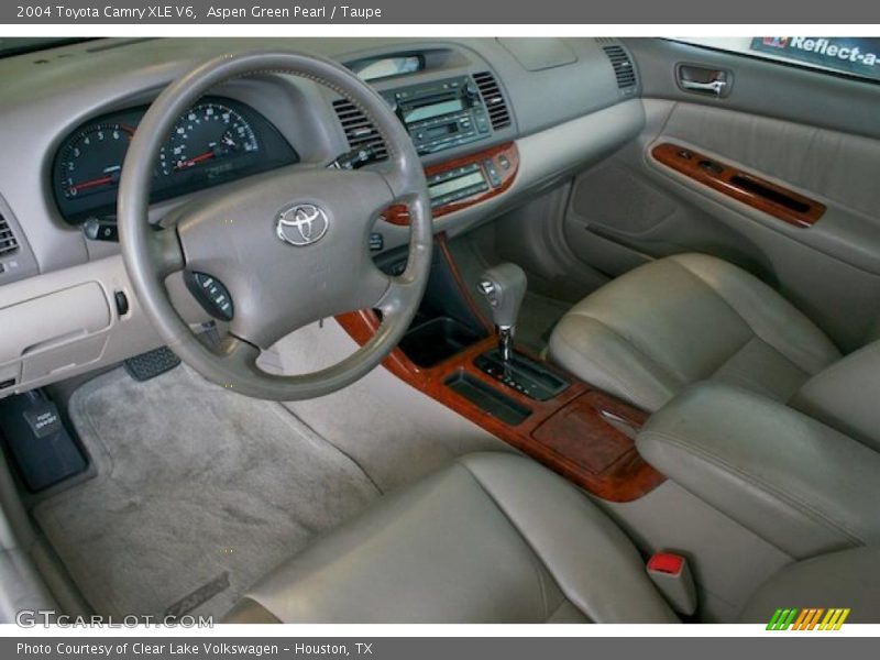 Aspen Green Pearl / Taupe 2004 Toyota Camry XLE V6